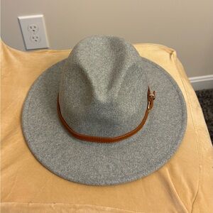 Francesca's Gray Panama Style Hat with Brown Accent - One Size - NWT